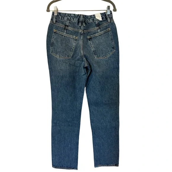 Good American Good 90s Slim Ripped Knee Straight Jeans in Indigo061 (6) - Picture 6 of 13